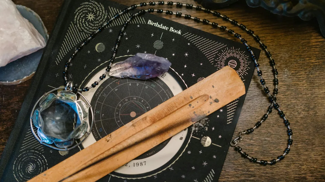 Кар’єра під загрозою: чотири знаки Зодіаку, яким варто бути обережними у червні 