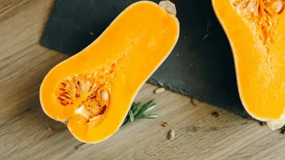 Літній хіт: ця кабачкова запіканка затьмарить навіть класичну лазанью - фото