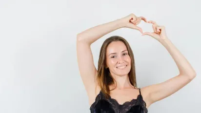 Трохи на шкіру — і пахви будуть сухими цілий день: як приготувати ефективний засіб від поту - фото