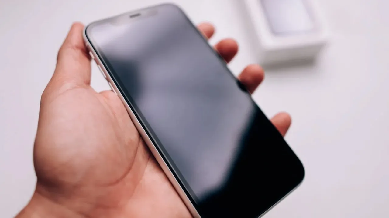 Зміни для користувачів смартфонів: які правила набирають чинності в Євросоюзі з червня 