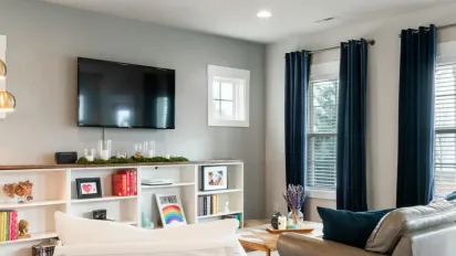 Де вдома не варто встановлювати телевізор: поширена, але небезпечна помилка - фото