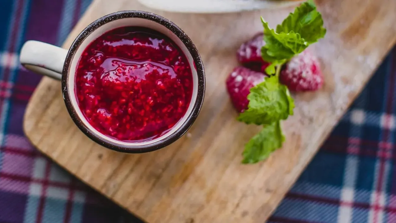 Як зварити малинове варення без втрати аромату свіжої ягоди 