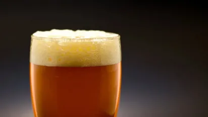 Як приготувати квас вдома: покроковий рецепт із житнього хліба - фото