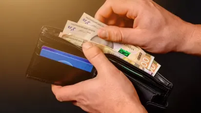 Гроші надійдуть на картку після 20 червня: хто з українців отримає виплати? - фото