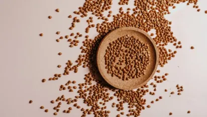 Гречка, що нагадує плов: новий спосіб приготування знайомої страви - фото