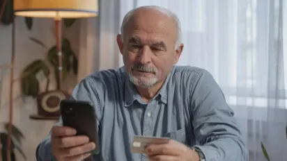 В Україні почав діяти новий сервіс для пенсіонерів - фото