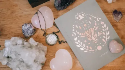 Всесвіт готує подарунок: ці шість знаків Зодіаку ось-ось отримають усе, про що мріяли - фото