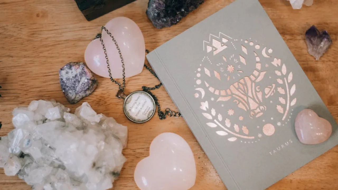 Всесвіт готує подарунок: ці шість знаків Зодіаку ось-ось отримають усе, про що мріяли 