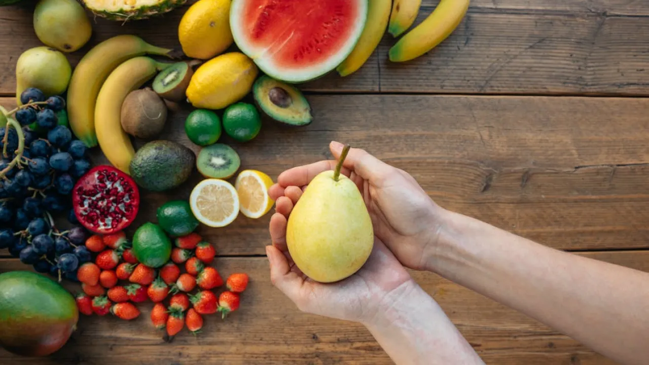 Овочі та фрукти дешевшають: які продукти в Україні впали в ціні 