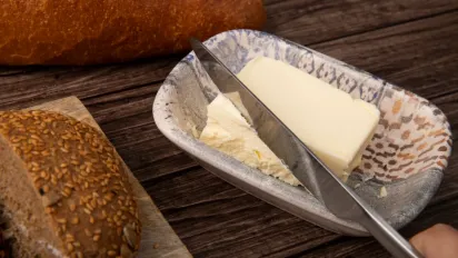 Якщо бачите цих "два слова" на обгортці масла — знайте, перед вами підробка - фото