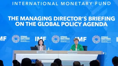 МВФ озвучив список реформ, які очікує від України - фото