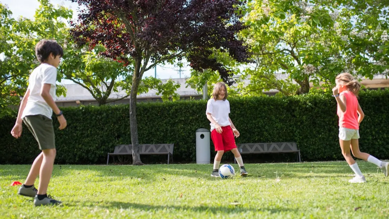 Країни з найменшою кількістю дітей: яке місце дісталося Україні 