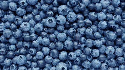 Сезонна ягода, яка знижує холестерин і допомагає схуднути - фото