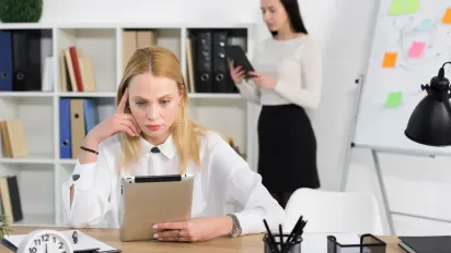 Кар’єра піде вгору: астрологи назвали щасливчиків літа 2025 - фото