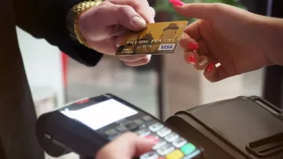 Нововведення для власників банківських карток: що зміниться з 1 серпня - фото