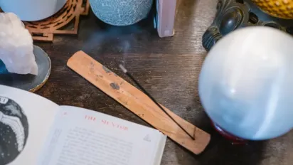 Цим трьом знакам Зодіаку зірки радять негайно взяти відпустку - фото