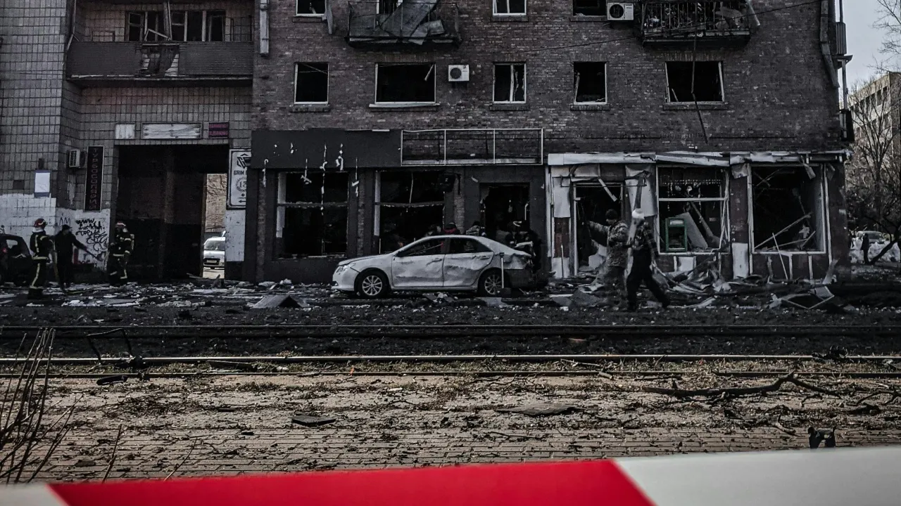 Вірогідність краху України зростає – це вже не просто гіпотеза, - The Guardian 