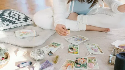 Гороскоп на 15 липня 2025 року за картами Таро для всіх знаків Зодіаку - фото