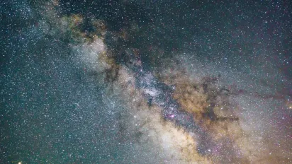 Всесвіт готує щедрі подарунки: чотири знаки Зодіаку скоро відчують прихильність долі - фото