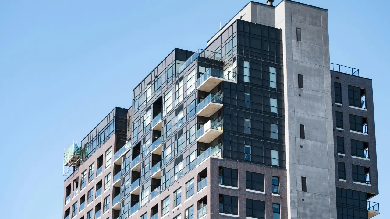 Теплі будинки — менші рахунки: уряд запускає масштабне утеплення квартир 