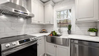 Ефективні способи, як відмити кухонну витяжку без зайвих зусиль - фото