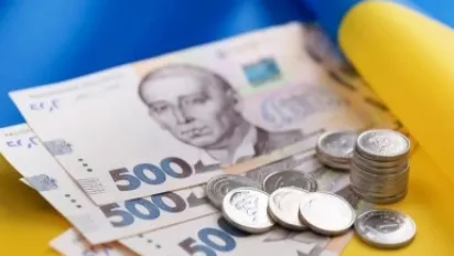 Після 20 липня виплати надійдуть на картку: хто з українців отримає гроші - фото