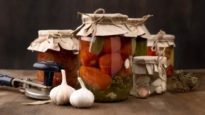 Які кришки не можна використовувати для закруток: що важливо знати перед сезоном - фото