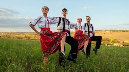 Ці закінчення у прізвищі означають, що ви корінний українець - фото