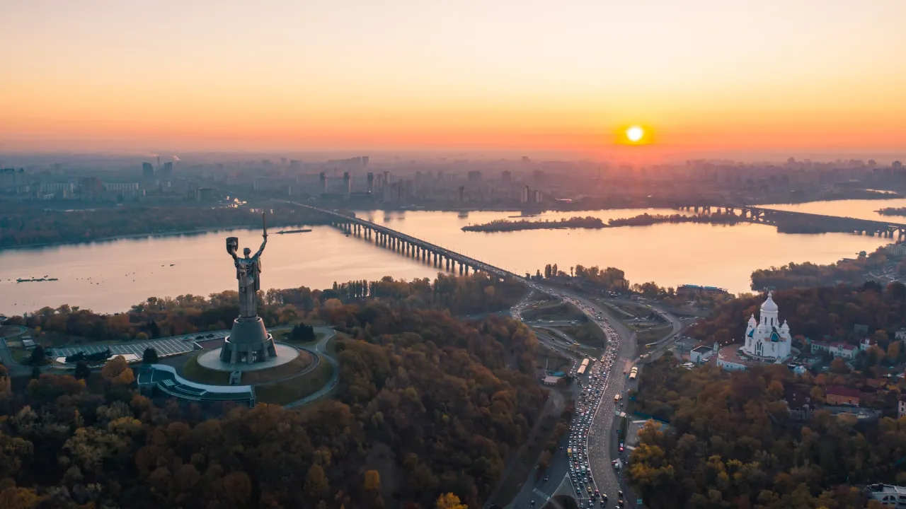 Сирена більше не для всіх: як тепер лунатиме повітряна тривога на Київщині 