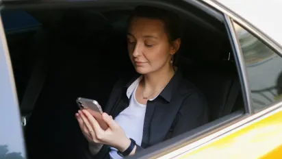 Краще зніміть це перед поїздкою: що може стати причиною серйозної травми в ДТП - фото