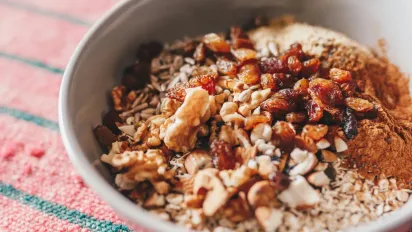 Овес рятує серце і шлунок: як щоденна вівсянка змінює здоров’я - фото