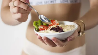 Як схуднути після 40 років: 7 продуктів, які допоможуть організму спалювати жир - фото