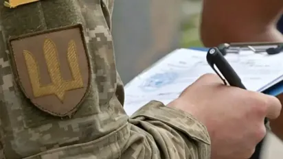 Хто першим отримає повістку від ТЦК: нові правила мобілізації з 1 серпня - фото
