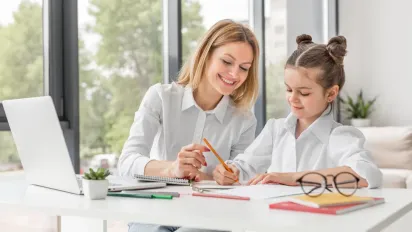 Вчителям підвищили вік для виходу на пенсію: що змінилося у 2025 році - фото