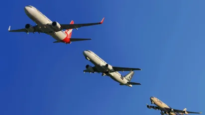 В Україні хочуть дозволити польоти літаків: які подробиці та умови - фото