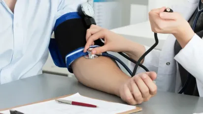 МОЗ оновлює порядок медичних оглядів для працівників: кого стосуються зміни - фото