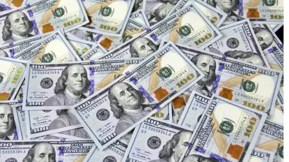 Не всі долари однаково цінні: що не так із купюрою 100 доларів 2003 року - фото