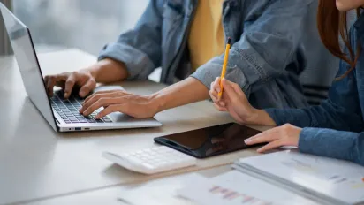 Ринок праці переповнений: яких спеціалістів в Україні дуже багато - фото