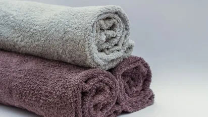 Цей простий трюк поверне вашим рушникам м'якість і свіжість: секрети домашнього догляду - фото