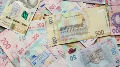 Середня зарплата українців у 2026 році перевищить 30 тисяч: Кабмін озвучив прогноз - фото