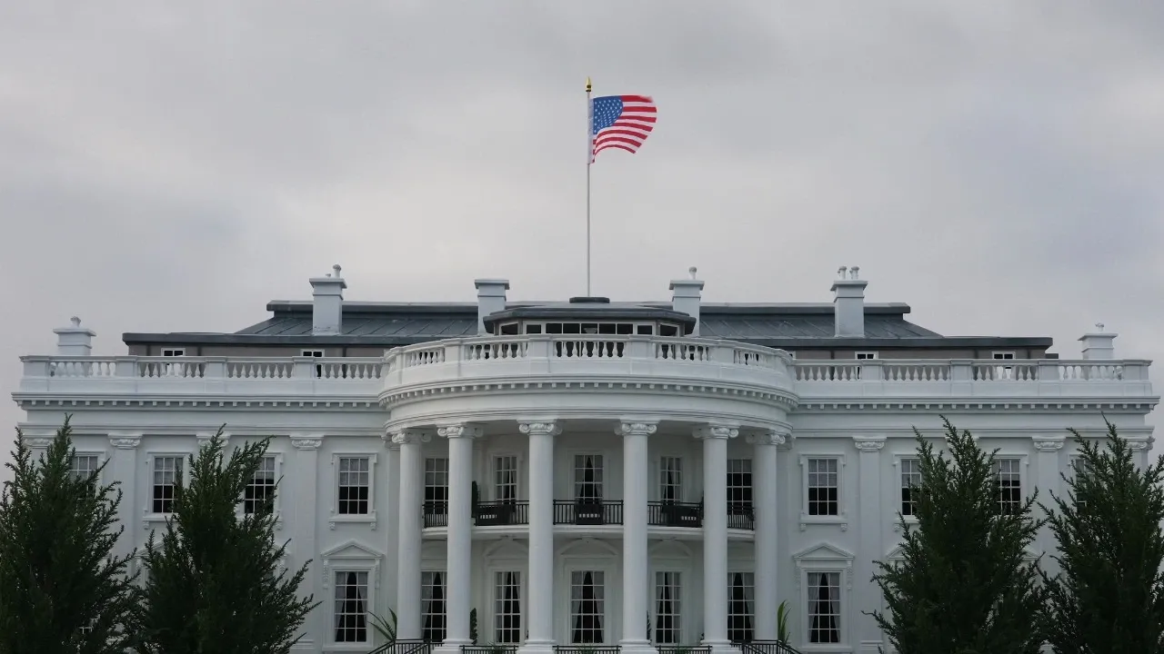 У Білому домі розповіли, коли відбудеться зустріч Трампа та путіна 