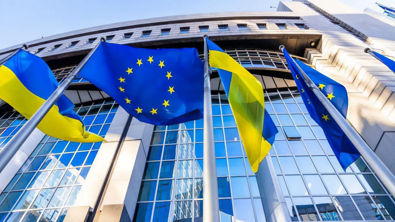 Європа без меча: чому дипломатія ЄС безсила у війні за Україну 