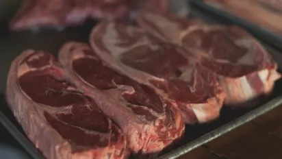 Світ б’є рекорди цін на м’ясо: як це вдарить по гаманцях українців - фото