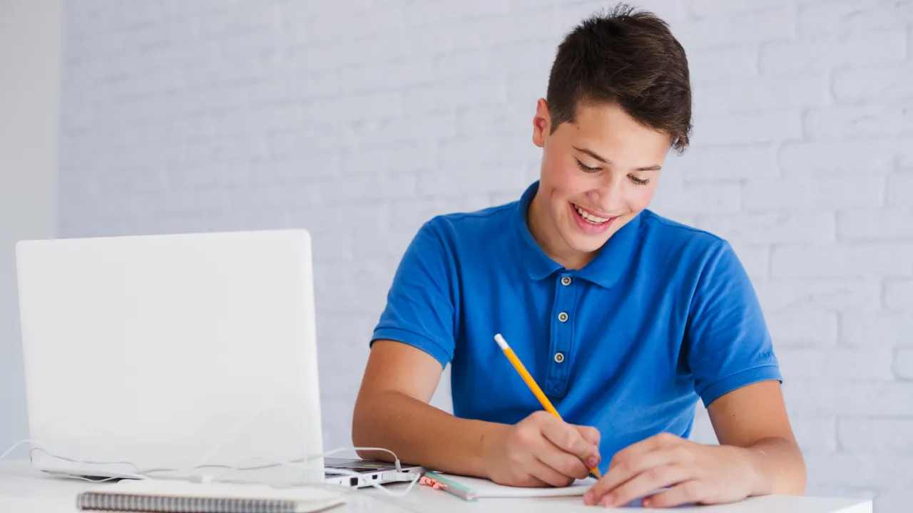 "Внаслідок" чи "в наслідок": як правильно писати за українським правописом 