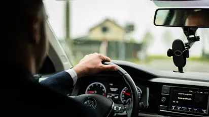 Нові правила розмитнення авто в Україні: що змінилося вже зараз - фото