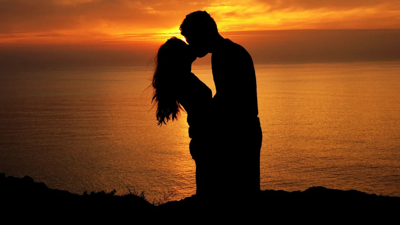 5 знаків Зодіаку сяятимуть від кохання та купатимуться у грошах весь тиждень 