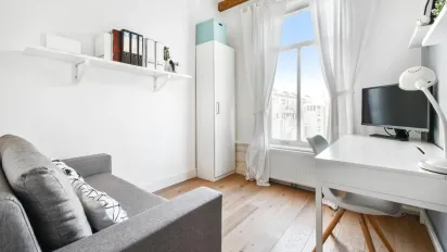 Що потрібно тримати в кутах будинку, щоб притягнути достаток і захистити родину - фото