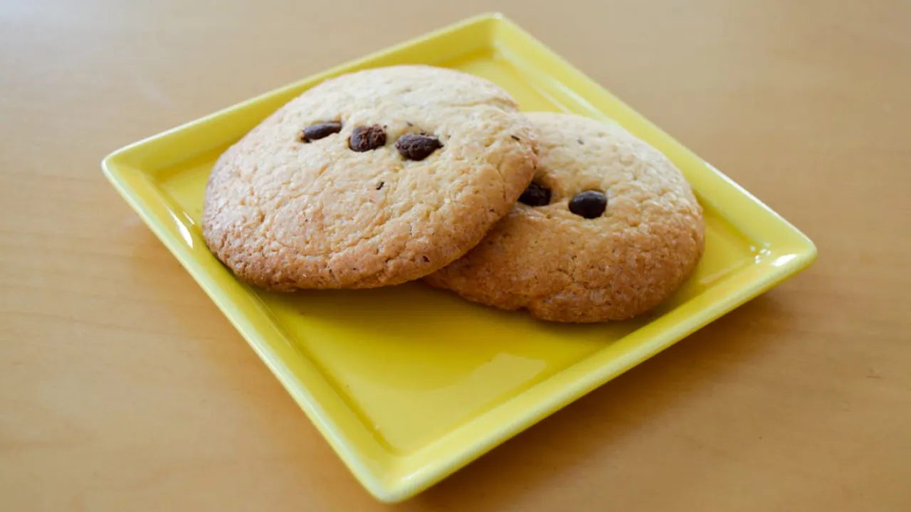 Домашнє печиво на йогурті з шоколадом: рецепт, який вдасться навіть початківцю 