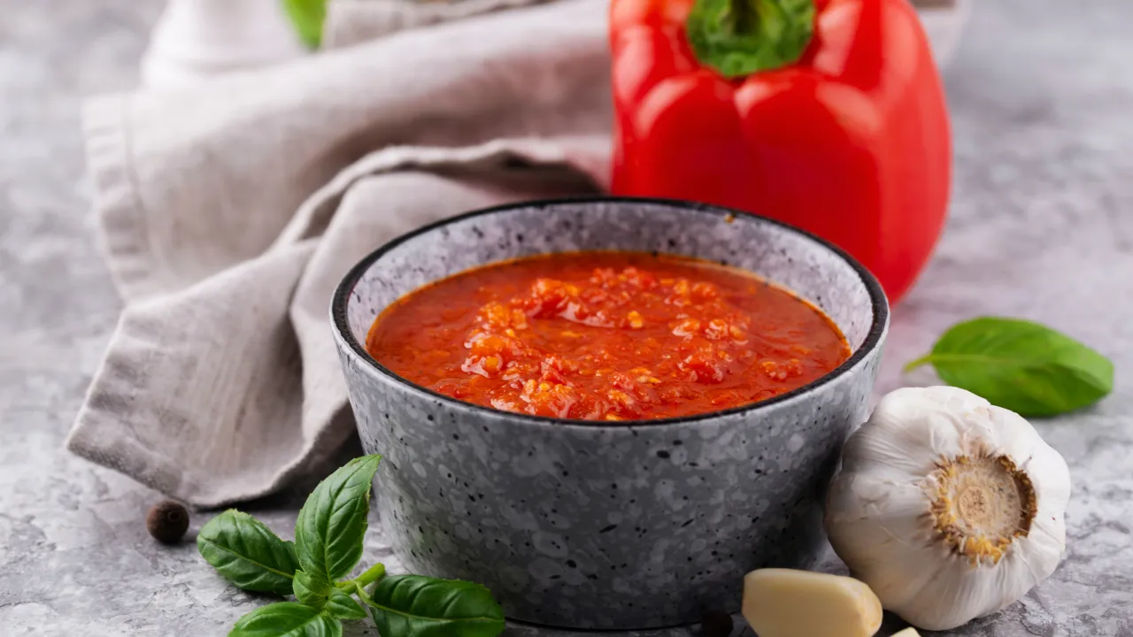Соус сацебелі на зиму: покроковий рецепт і поради для консервації 