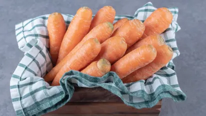 Як зберегти моркву свіжою на цілий рік без погреба: секрети зберігання - фото